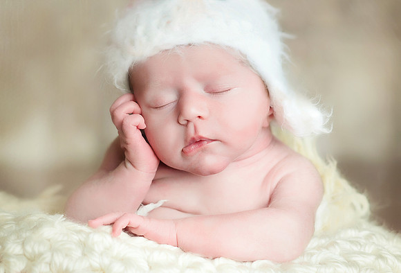Newborn Photographer Madison WI